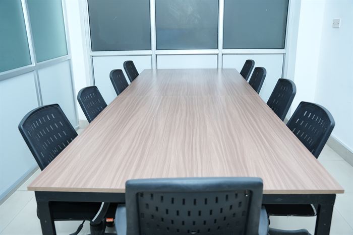 The empty long table in the Gosaikunda team cabin at Stratex